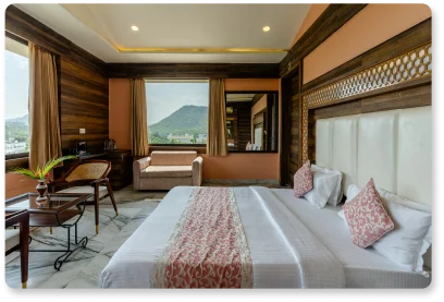 Devi Palace Deluxe Room - Hotel in Udaipur Near Sajjangarh